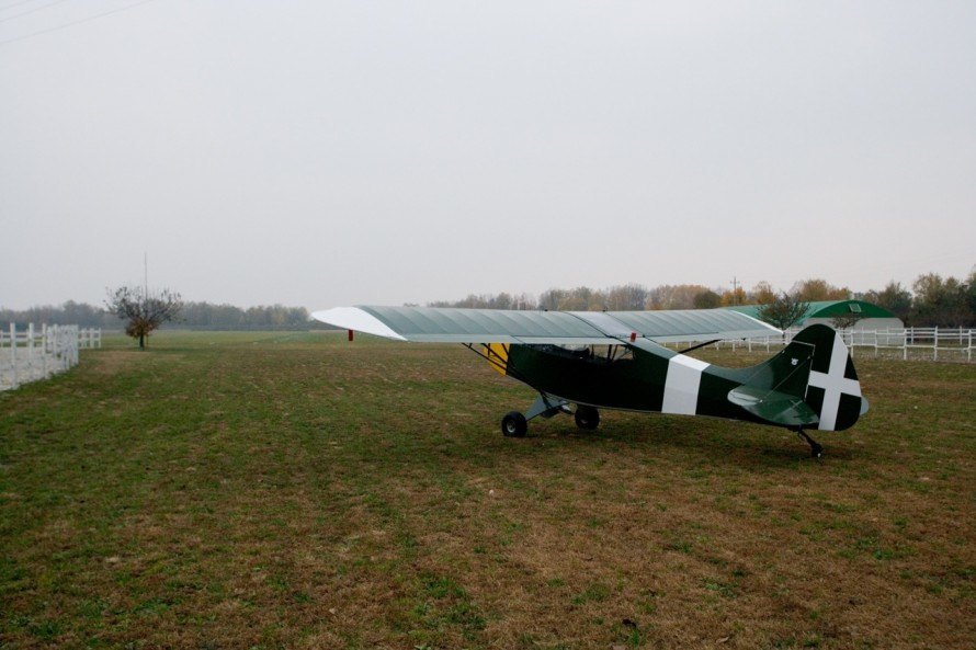 Aviosuperficie airfield friuli 01 890x593 Laviosuperficie e campo volo di Codroipo in Friuli