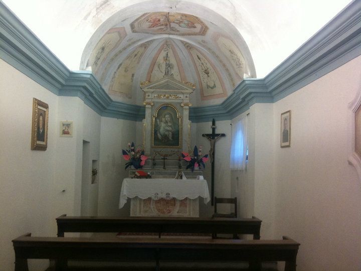 Chiesetta Madonna Loreto Codroipo 02 Un agriturismo nel borgo storico dei Casali Lorero di Codroipo